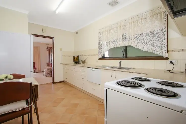 Sixth view of Homely unit listing, Unit 1/21 Reid St, Rutherglen VIC 3685