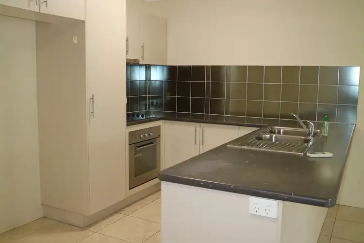 Unit 2/27 Cadell Cres, Rothwell QLD 4022