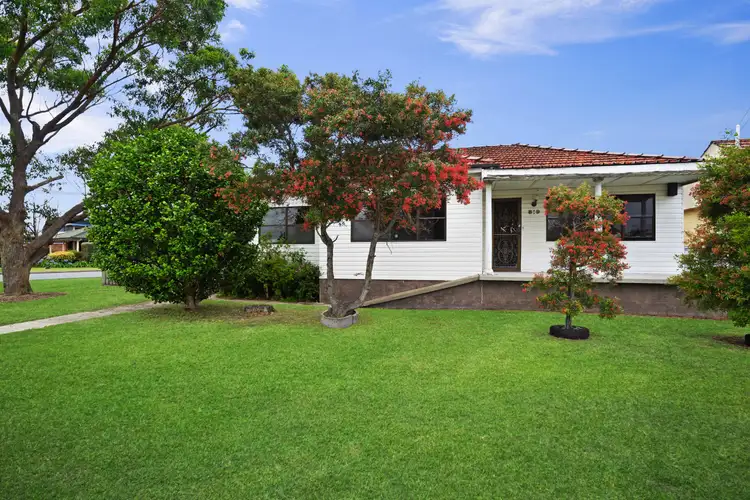 Main view of Homely house listing, 819 Pacific Hwy, Belmont South NSW 2280