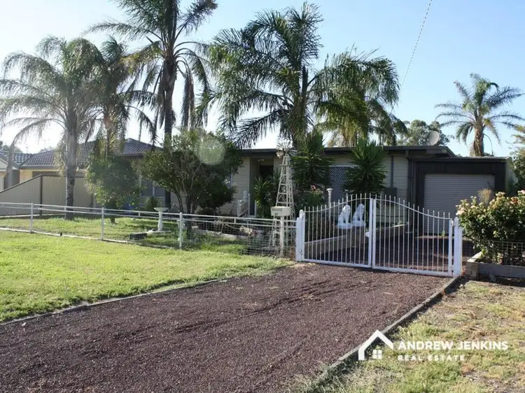 24 Patrick St, Strathmerton VIC 3641