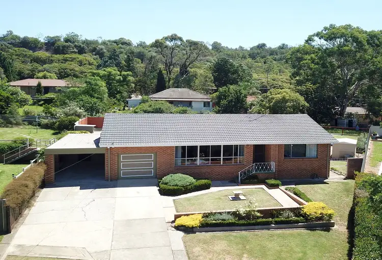 17 Heathcote St, Picton NSW 2571