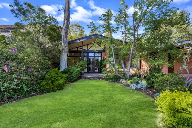 10 Simpson Rd, Wattle Park SA 5066