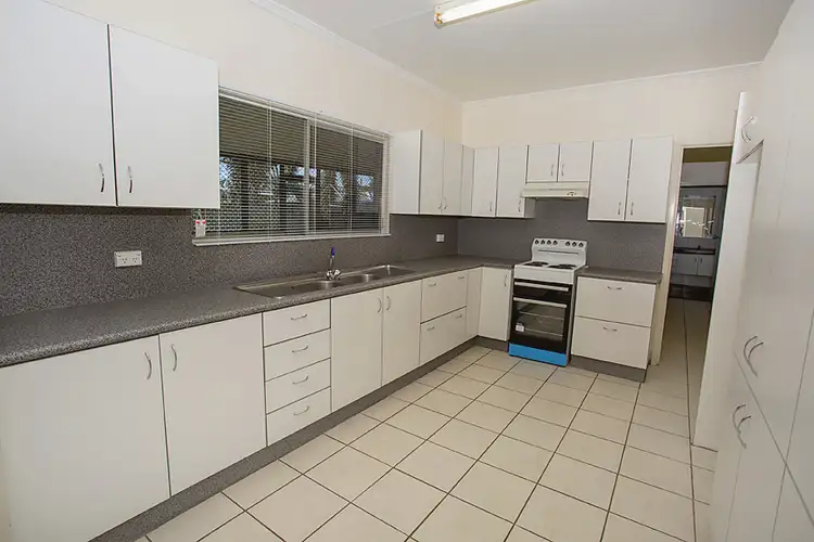 7 Kirkwood Avenue, Mount Isa QLD 4825
