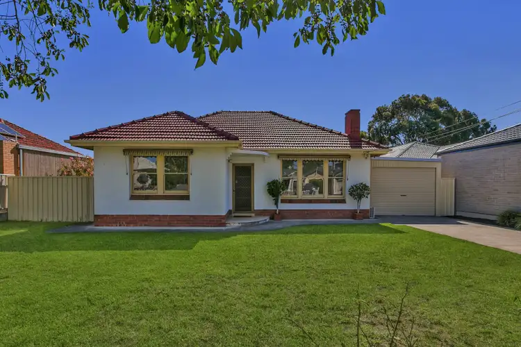35 Aveland Ave, Trinity Gardens SA 5068