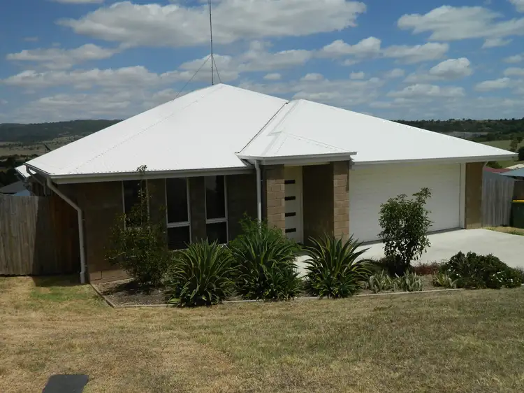 12 Perrys Cres, Rosewood QLD 4340