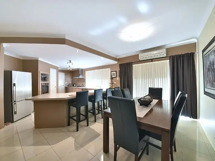 35 Keanefield Drive, Carramar WA 6031