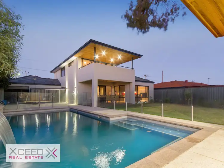 153 Bridgewater Dr, Kallaroo WA 6025