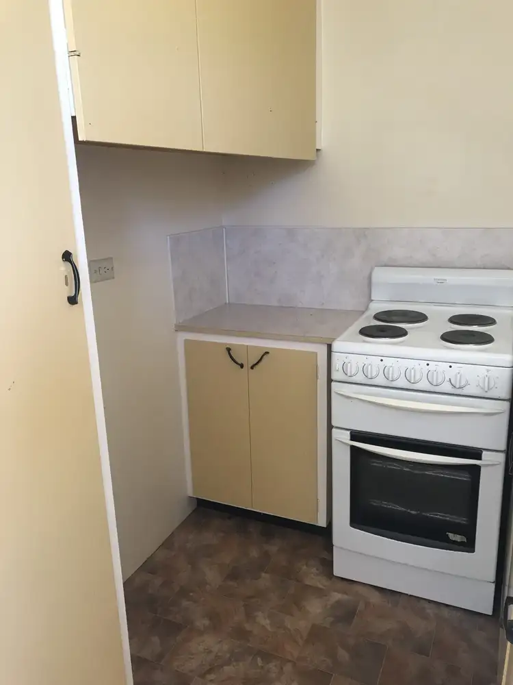 Seventh view of Homely unit listing, Unit 6/4 Kurewa St, Tallangatta VIC 3700