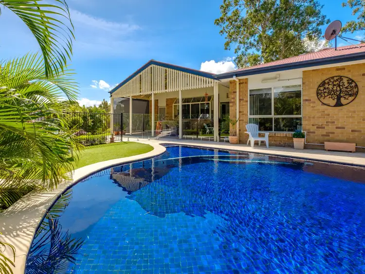 Second view of Homely house listing, 7 Topaz Ct, Southside QLD 4570