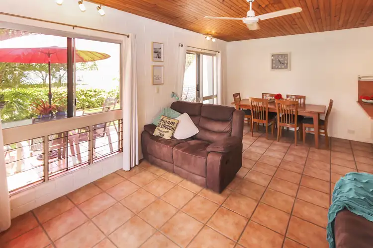 Sixth view of Homely unit listing, Unit 2/37 Marine Pde, Arcadia QLD 4819