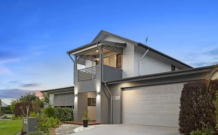 15 Palladium Bvd, Hope Island QLD 4212