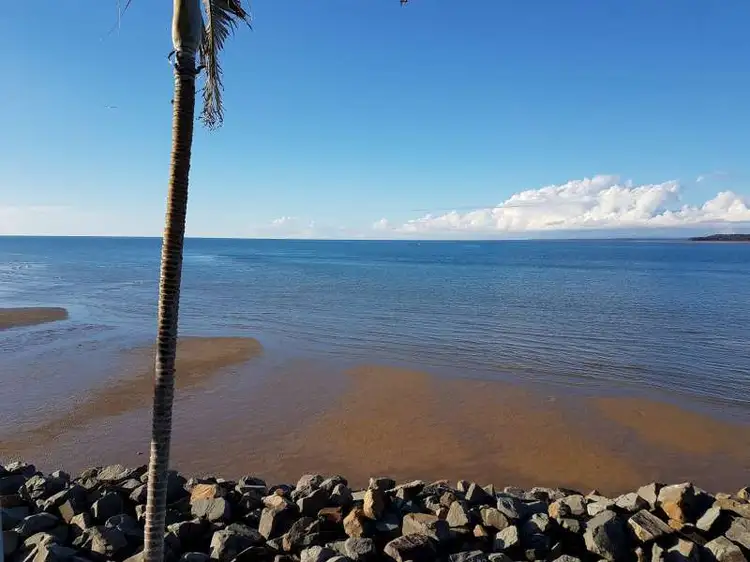 Fifth view of Homely unit listing, Unit 75/17 Buccaneer Dr, Urangan QLD 4655