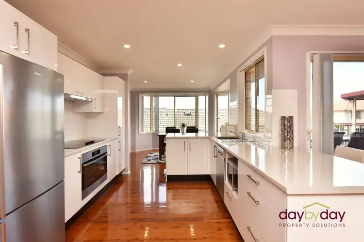 Fifth view of Homely house listing, 10 Redwood Cl, Fletcher NSW 2287