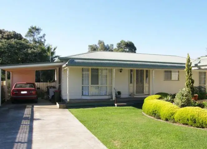 Fifth view of Homely townhouse listing, Unit 7/4-6 Smith St, Traralgon VIC 3844