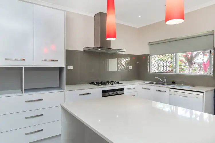 Unit 43/5-15 Mcgregor St, Mooroobool QLD 4870