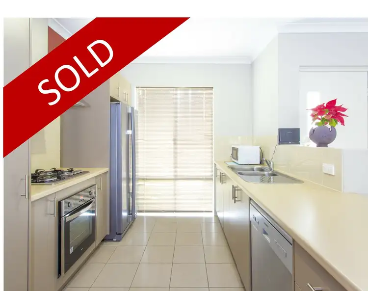 10 Nashville Loop, Currambine WA 6028