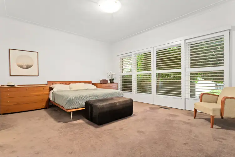 Fifth view of Homely house listing, 1 Grantham Ct, Brighton VIC 3186