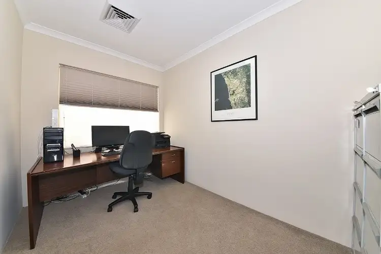 Seventh view of Homely house listing, 20 Fineview Crescent, Carramar WA 6031