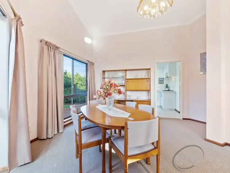 Seventh view of Homely house listing, 6 Kendrew Ct, Willetton WA 6155