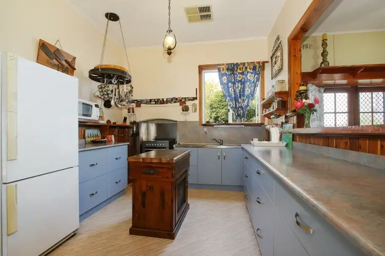 Fifth view of Homely house listing, 44 Murphy St, Rutherglen VIC 3685