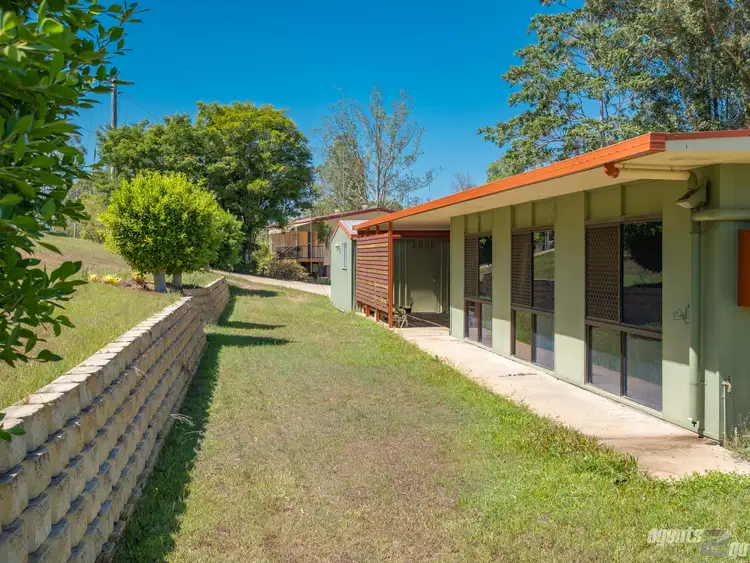 Sixth view of Homely house listing, 2 Acacia Cir, Southside QLD 4570