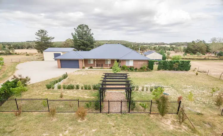 36 Rosella Pl, Mullion Creek NSW 2800