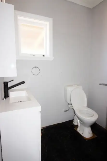 Fourth view of Homely unit listing, 1-3/115 Webb Street, Mount Isa QLD 4825