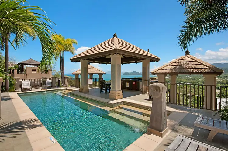 7/11 'Santai' Colonel Cummings Drive St, Palm Cove QLD 4879