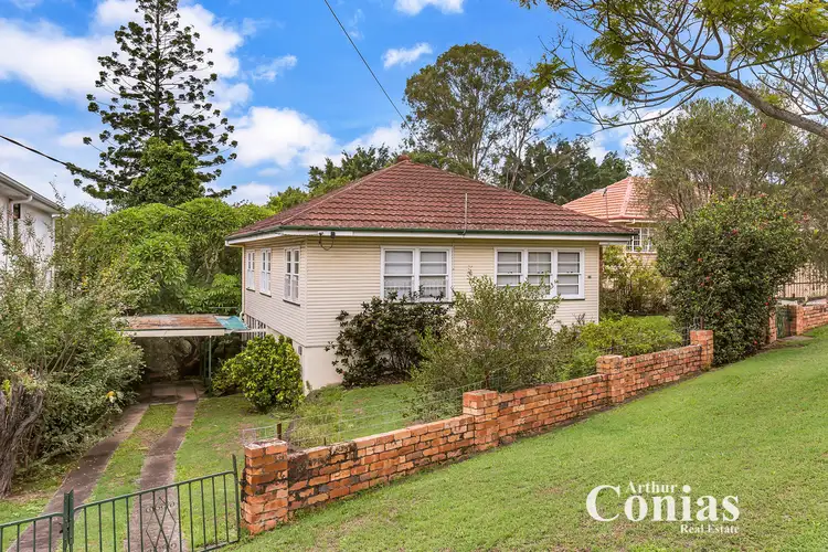 30 St Vincent St, Ashgrove QLD 4060