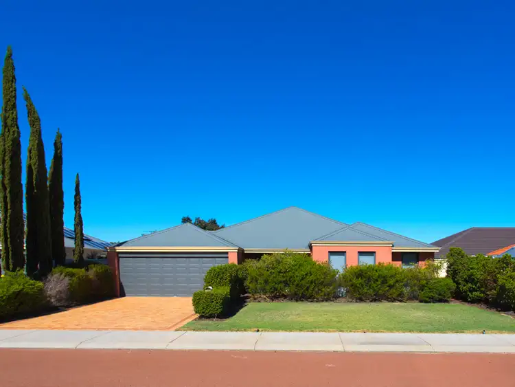 Main view of Homely house listing, 4 Kwilena Ave, Wattle Grove WA 6107