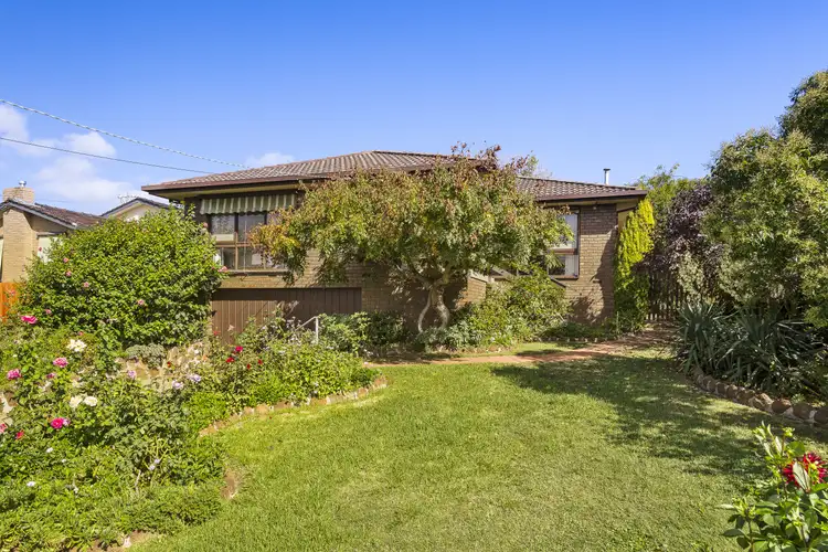 13 Madden Dr, Bacchus Marsh VIC 3340