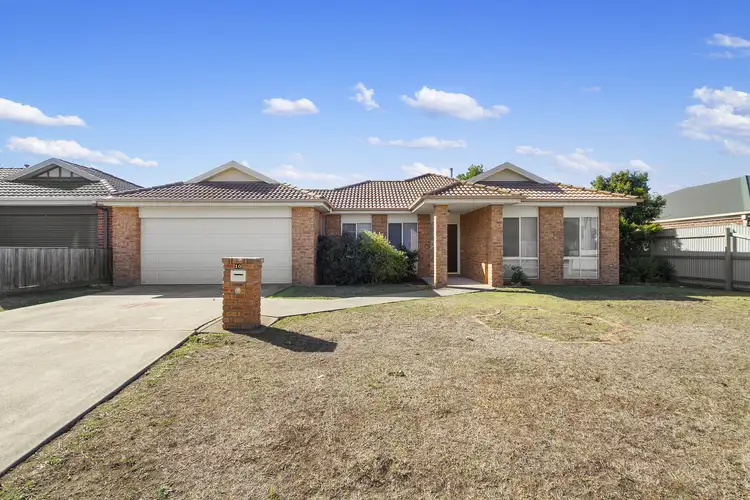 Main view of Homely townhouse listing, 10 Sundale Rd, Traralgon VIC 3844