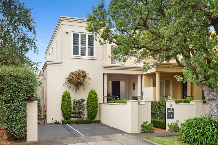 5 Lasswade Ct, Brighton VIC 3186
