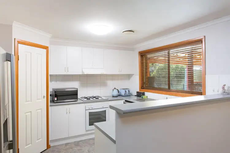 Fifth view of Homely house listing, 20 Lauderdale Ave, Alfredton VIC 3350