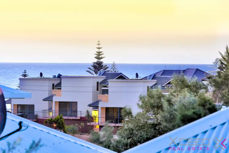 Unit 4/59 Hastings St, Scarborough WA 6019