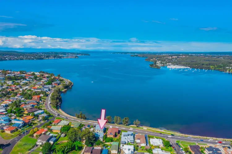 1/222 The Esplanade, Speers Point NSW 2284