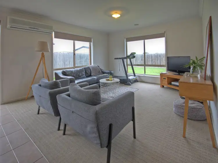 Fifth view of Homely house listing, 11 Smallman Ct, Paynesville VIC 3880