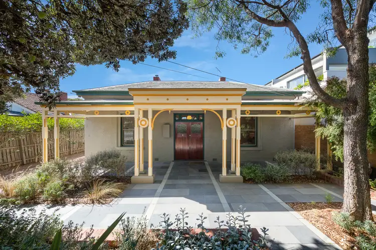 19 Wilson St, Brighton VIC 3186