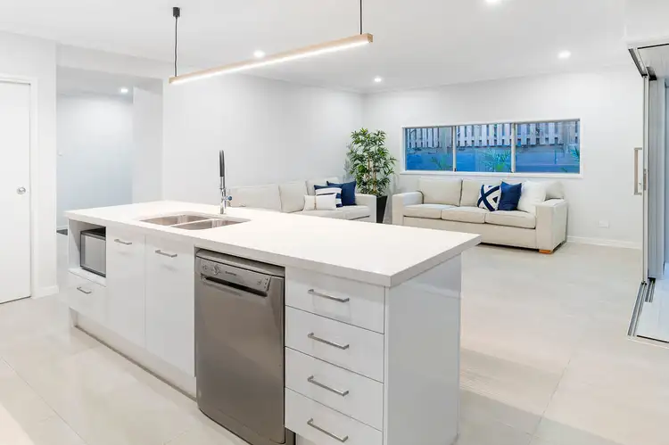 Fifth view of Homely house listing, 4 Mungo Cl, Pimpama QLD 4209