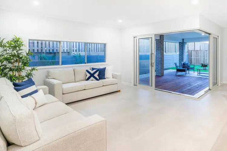 Sixth view of Homely house listing, 4 Mungo Cl, Pimpama QLD 4209