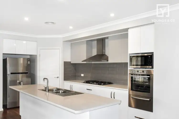 Second view of Homely house listing, 38 Wendouree Dr, Kialla VIC 3631