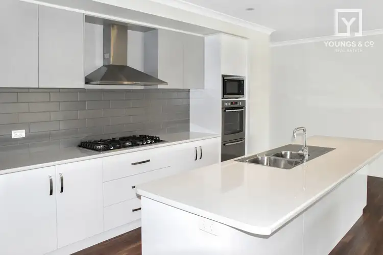 Fourth view of Homely house listing, 38 Wendouree Dr, Kialla VIC 3631