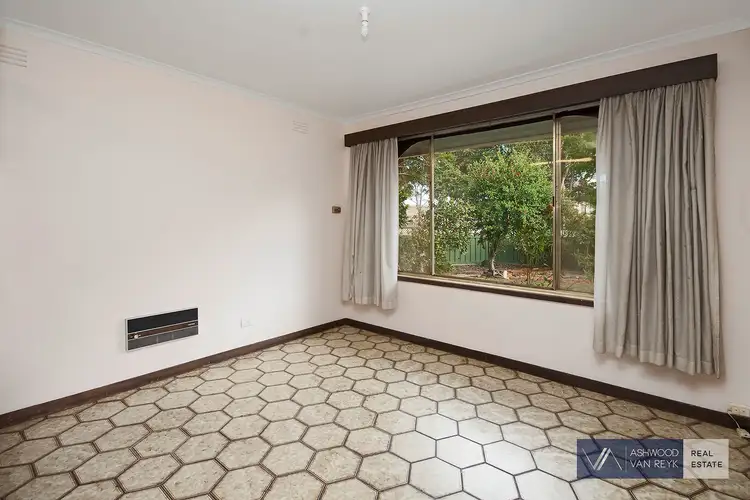 Fifth view of Homely house listing, 675 Main St, Bairnsdale VIC 3875