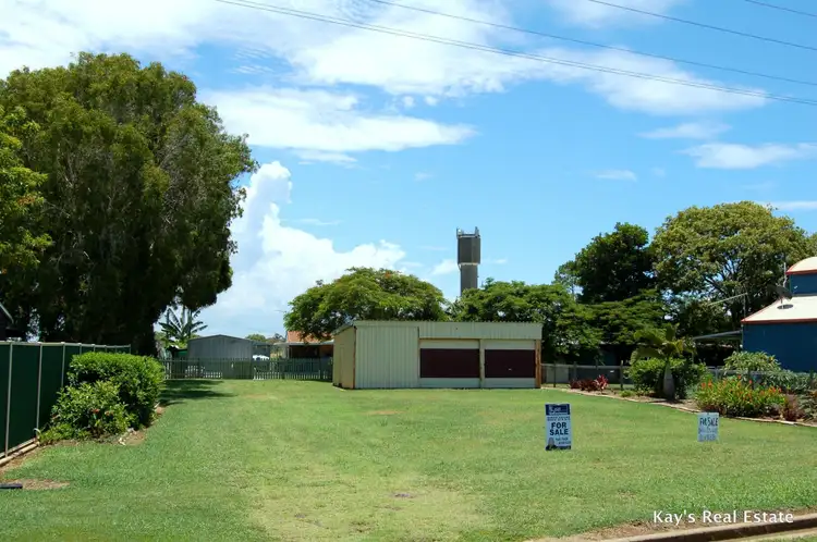 5 Burnett Heads Road, Burnett Heads QLD 4670