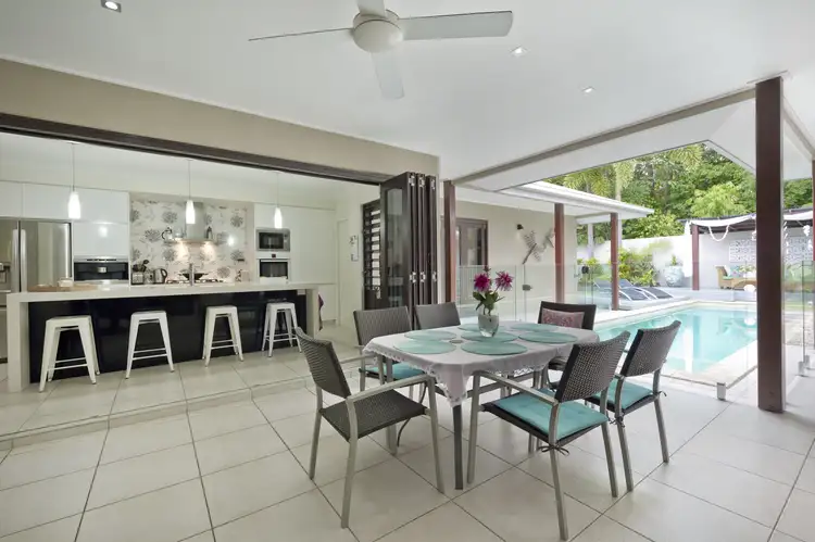 3 Lake Close, Port Douglas QLD 4877