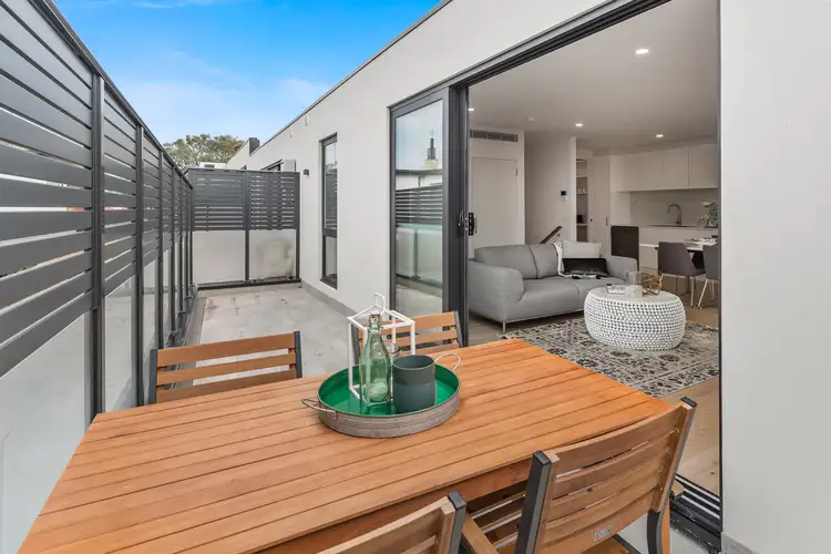 Second view of Homely unit listing, 5/437 Main St, Mordialloc VIC 3195