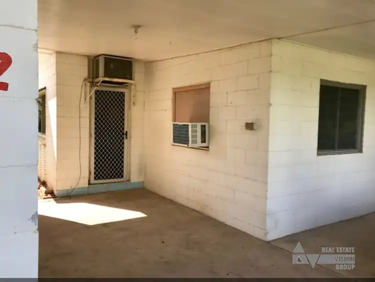 Third view of Homely semi-detached listing, 20 Curt St, Emerald QLD 4720