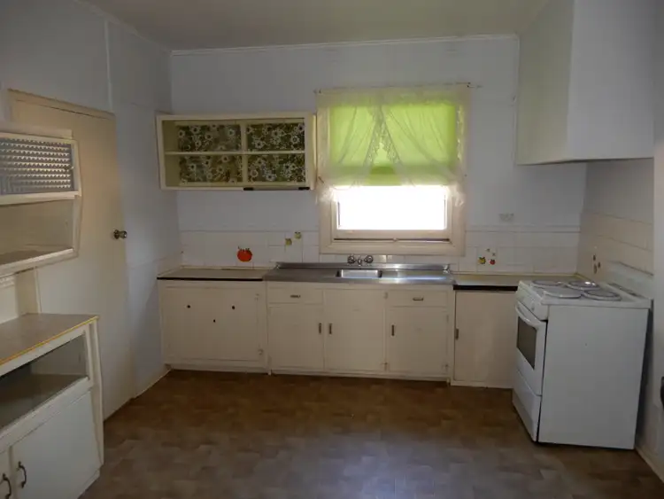 Second view of Homely house listing, 6 John St, Jamestown SA 5491