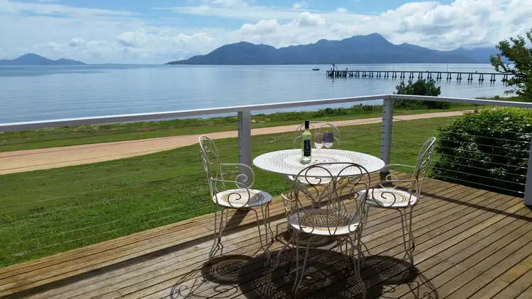 148 Victoria Street, Cardwell QLD 4849