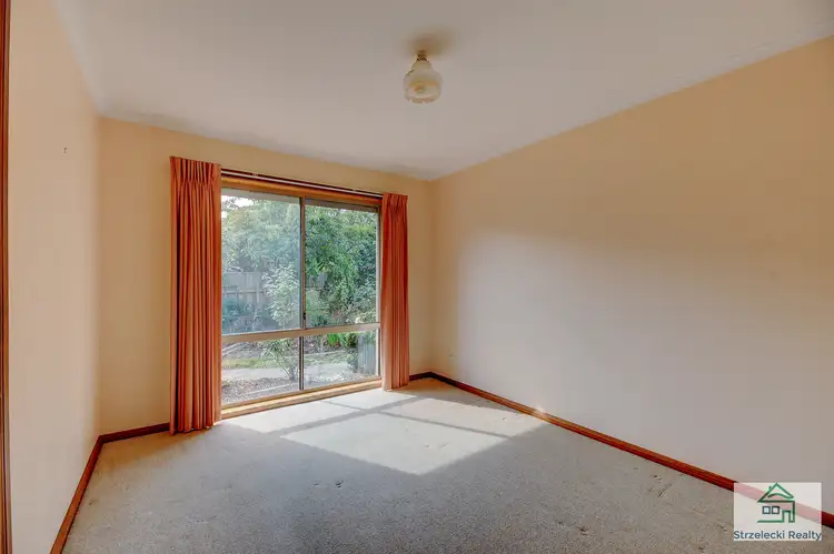 Fifth view of Homely unit listing, Unit 2/3 Holland Ct, Trafalgar VIC 3824